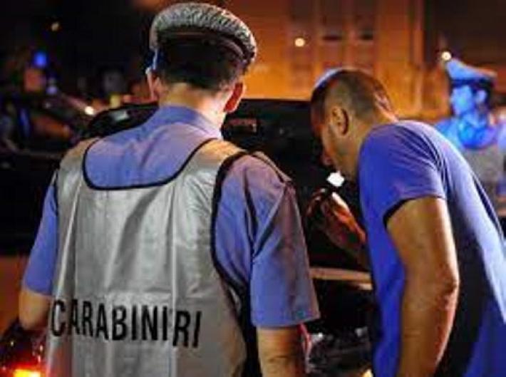 In due incidenti con feriti, tre dei conducenti guidavano sotto effetto di alcol e droga: denunciati