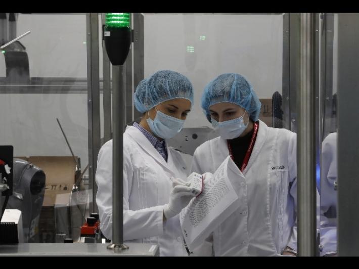 Iss: "In Italia, quadro epidemiologico stabile ma leggermente decrescente"