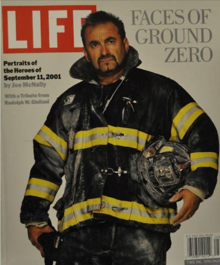 Il racconto del pompiere eroe: &laquo;&Egrave; come se fosse ieri&raquo;