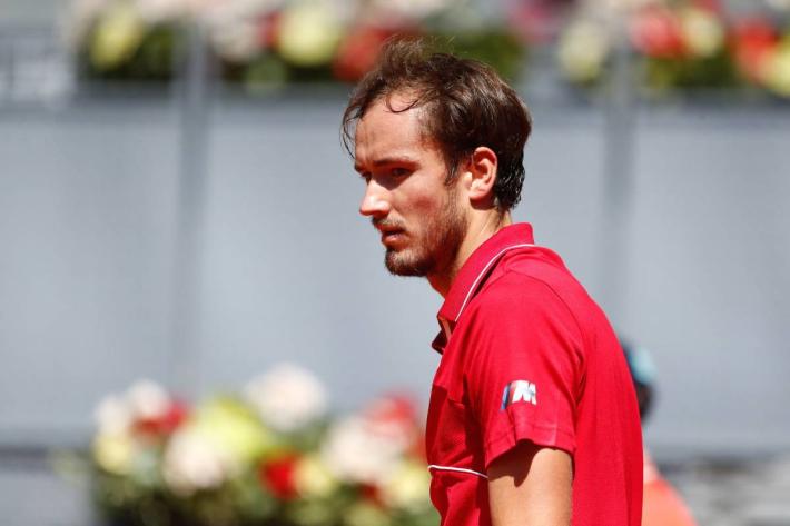 Djokovic crolla sul pi&ugrave; bello, Medvedev vince gli Us Open e disintegra il sogno del Grande Slam