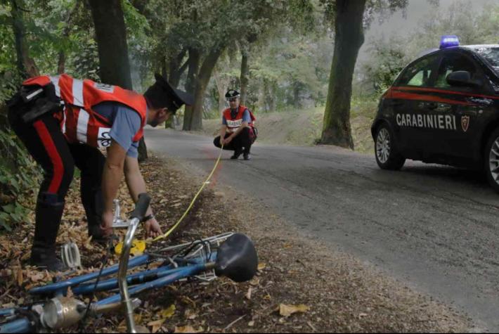 Noceto, investe un ciclista e fugge: denunciato un automobilista