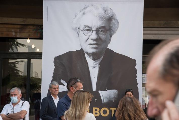 L'architetto Botta: &laquo;Piazza della Pace? Io la chiamerei piazza della guerra&raquo;