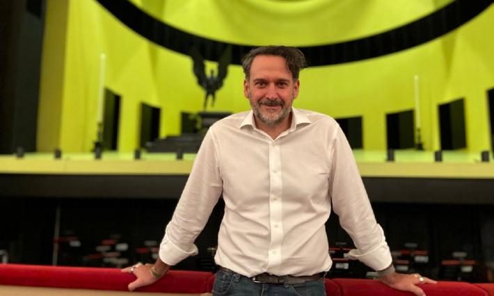 Spirei: &laquo;Travestimenti e morte nell'opera di Verdi&raquo;