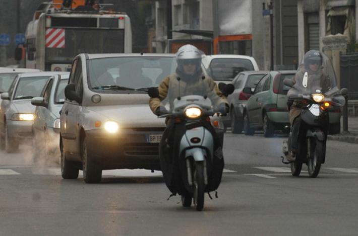 Smog, ancora "bollino rosso": scattano le misure emergenziali  fino a venerd&igrave; 