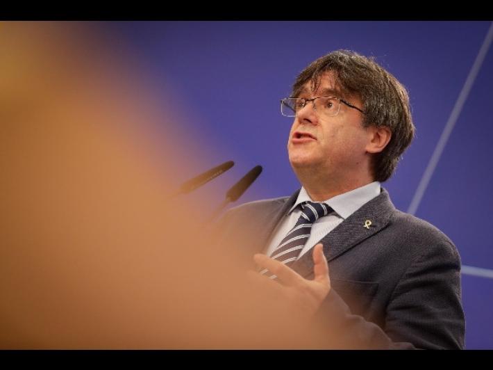 L'ex presidente della Catalogna Puigdemont arrestato in Sardegna