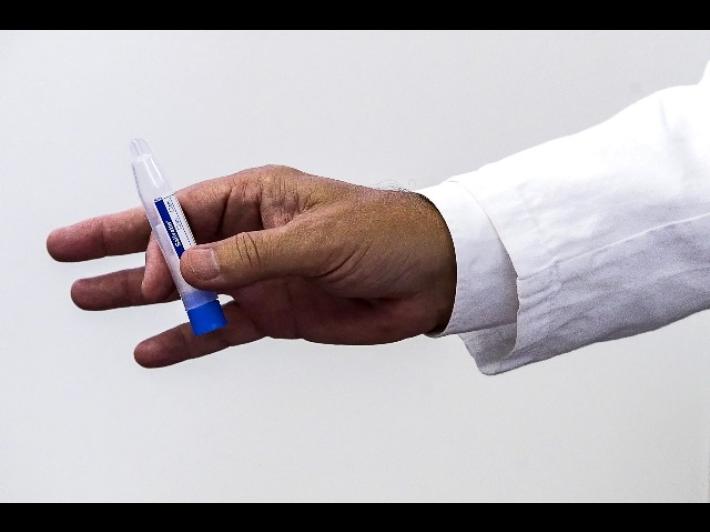 Diasorin: "I nostri test individuano il covid anche con la variante Omicron"