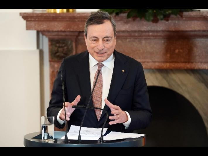 Draghi firma il Dpcm: ritorno in presenza per le pubbliche amministrazioni dal 15 ottobre