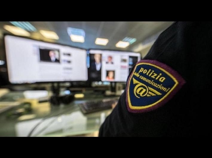 Oltre 400 file pedopornografici archiviati,medico ai domiciliari