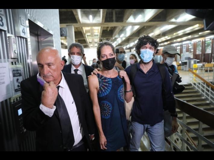 La nonna: "L'Italia ha ucciso i miei cari, Eitan resti in Israele"