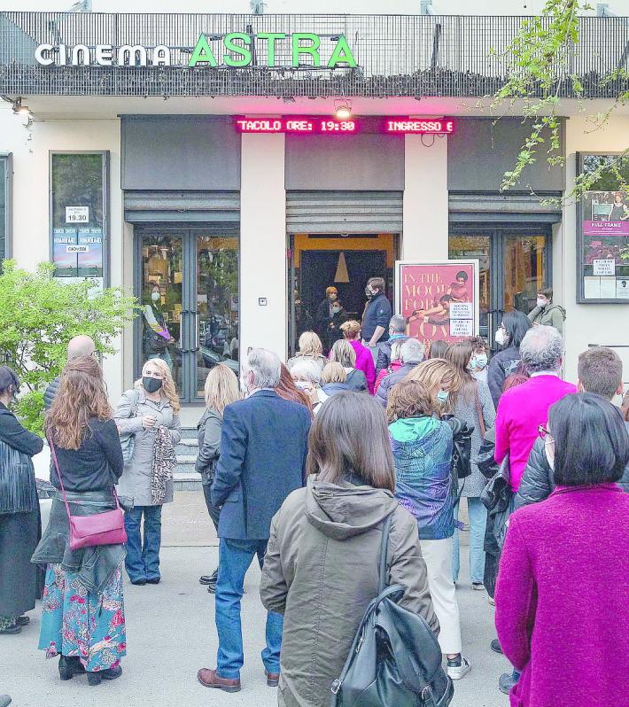 Cinema, teatri e musei al 100%, stadi al 75 e discoteche al 50: ecco cosa succede da oggi