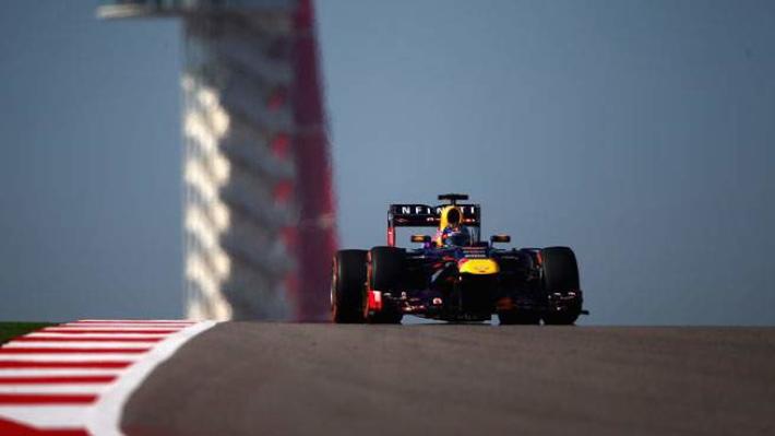 La monoposto di Verstappen in pista a Imola &egrave; troppo rumorosa: i vigili multano il Comune 