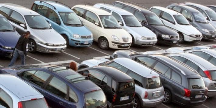 Auto: mercato Europa in rosso, -1,5% nel 2021