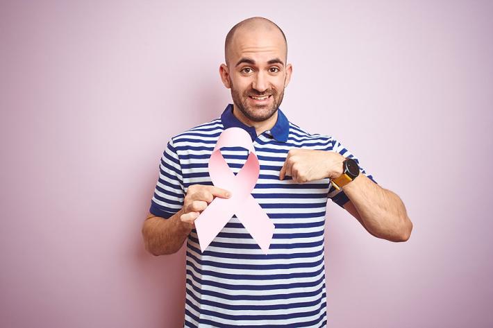 Tumore al seno, se colpisce lui