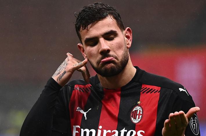 Milan, Theo Hernandez positivo al Covid