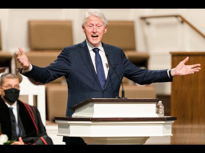 Cnn, Bill Clinton ricoverato per sospetta infezione sangue