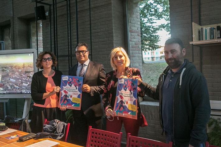 &laquo;Superlettori&raquo; cercansi 