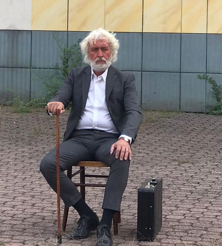 Daniele Morsia protagonista del video di Caparezza