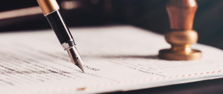 Lasciti testamentari: chi (e quando) deve pagare Irpef e Imu 