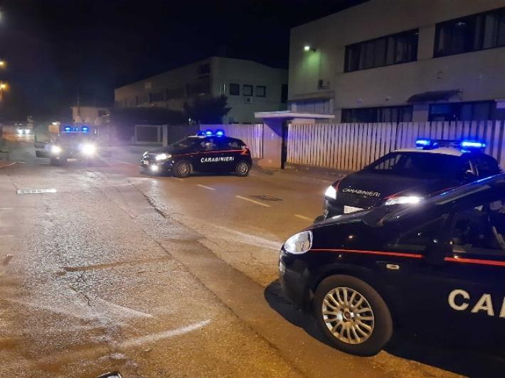 Tradito da un tatuaggio: preso un albanese condannato a Parma e  latitante da 10 anni