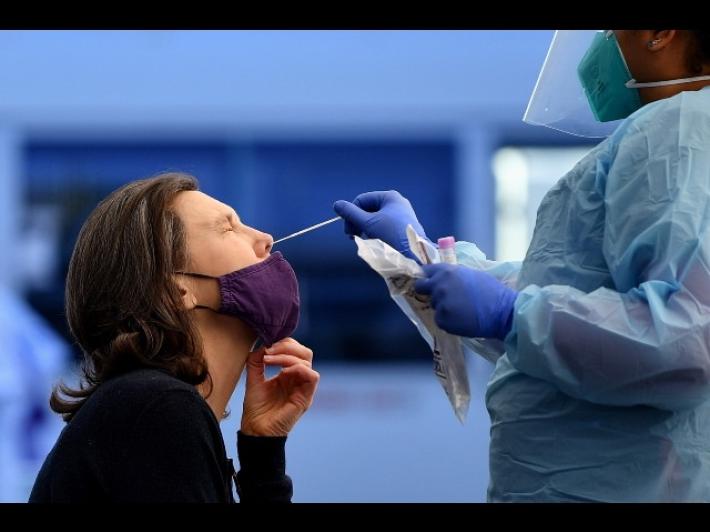 Lettonia (tasso basso di vaccinati) nuovo lockdown e coprifuoco