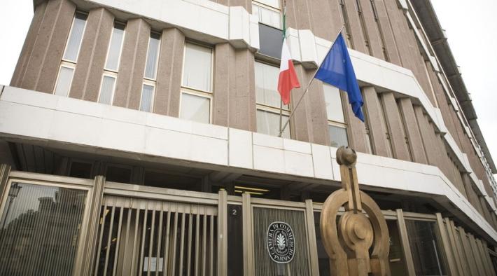 Industria: fatturato e ordini continuano a crescere