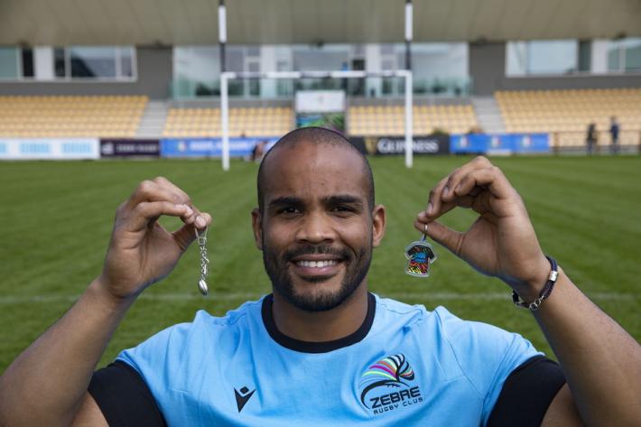 Mbanda: "Ho il Covid ma sto bene"