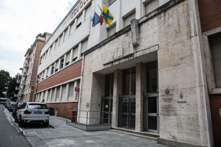 Tre furti in tre settimane alla scuola Adorni