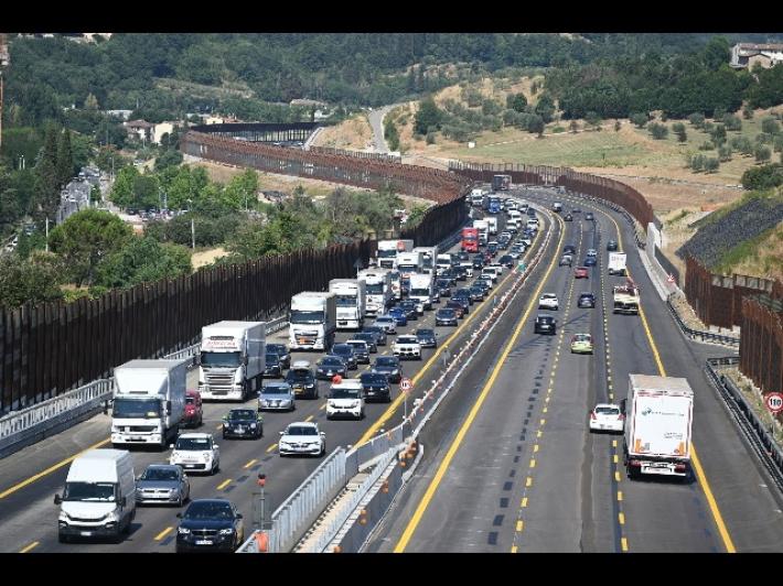 Ponte del 1 novembre, 10 milioni in viaggio, il 90% resta in Italia