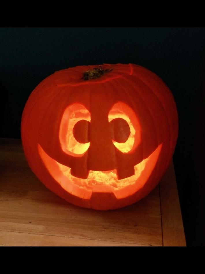 Sindaco del Barese: "Troppi under 12 contagiati, niente Halloween"