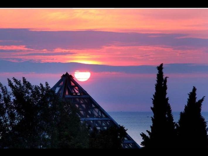 Dopo la chiusura per fallimento e il  lockdown, riapre il Cocoric&ograve;