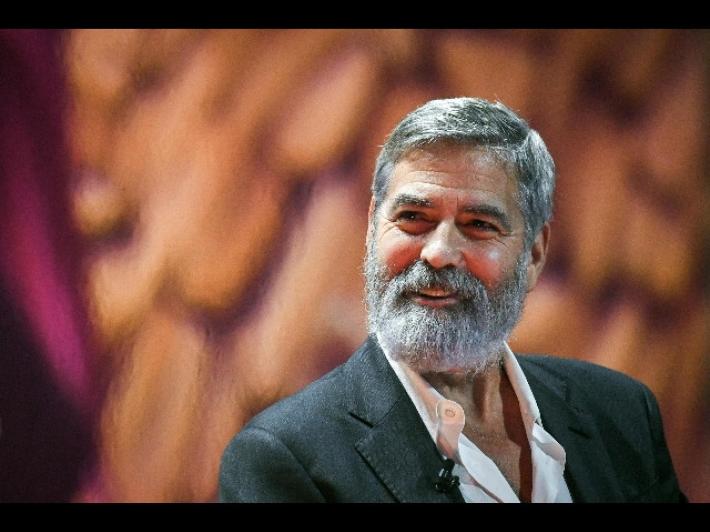 George Clooney ai media: "Basta pubblicare le foto dei figli dei vip"