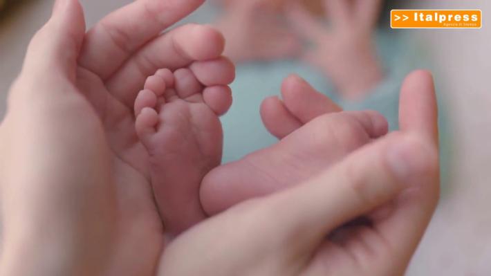 Spalato, due gemelline nascono a ridosso del Capodanno: una nel 2023, l'altra nel 2024