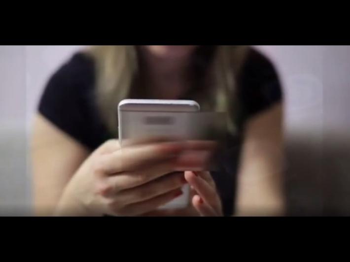 Adesca minorenni fingendosi un calciatore 16enne, arrestato