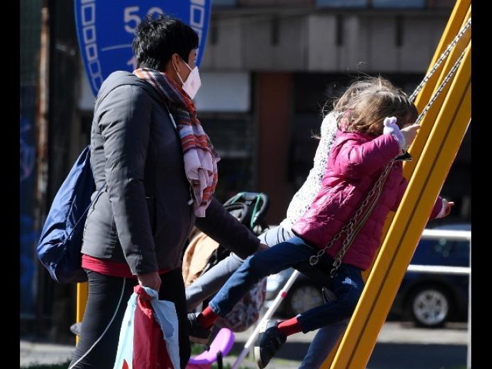 Rapporto Migrantes: 5,6 milioni gli italiani all'estero, +3% nell'anno del Covid. E sono pari agli immigrati in Italia