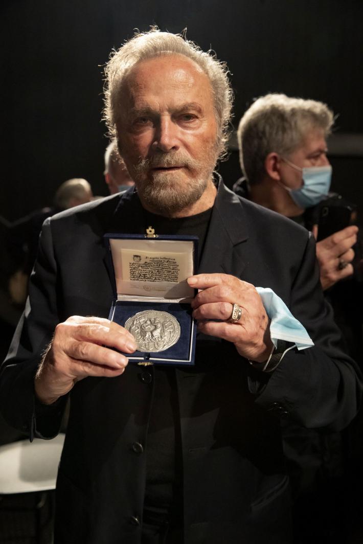 Il Sigillo del Comune per Franco Nero