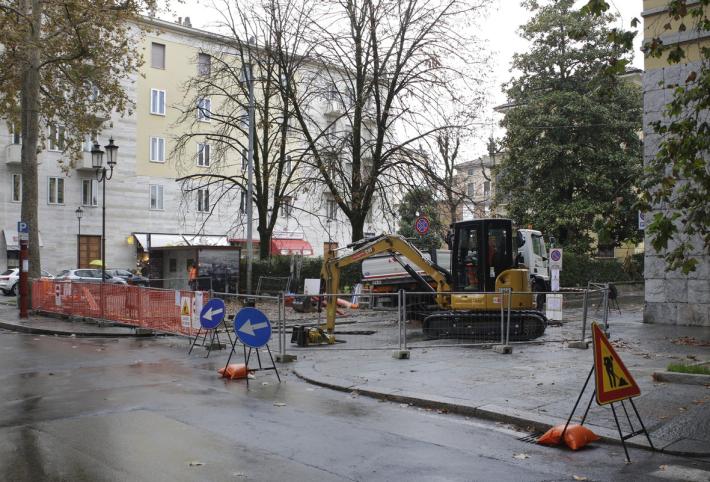Toilette in via Verdi. &laquo;Fermate i lavori&raquo;