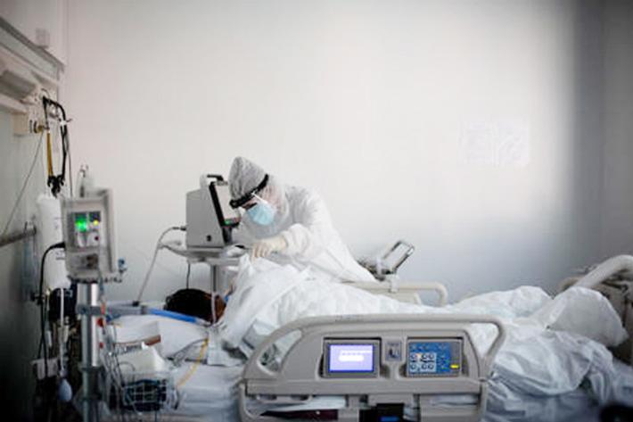 Il   tasso di decesso nei non vaccinati &egrave; nove volte pi&ugrave; alto 