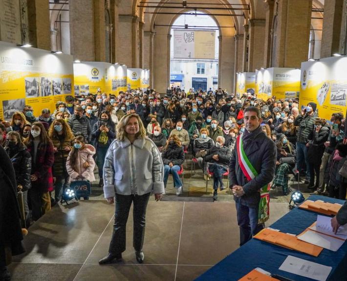 532 studenti da dieci e lode sotto i Portici del Grano premiati dal sindaco