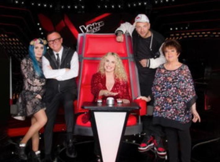 Antonella Clerici torna con "The Voice Senior" su Rai1
