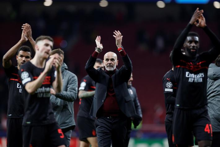 Stefano Pioli rinnova con il Milan fino al 2023