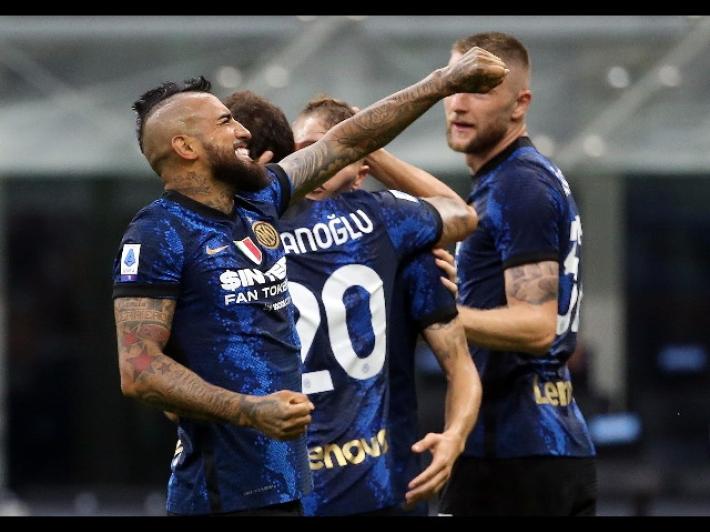 Ladri in casa dell'interista Vidal, bottino ingente