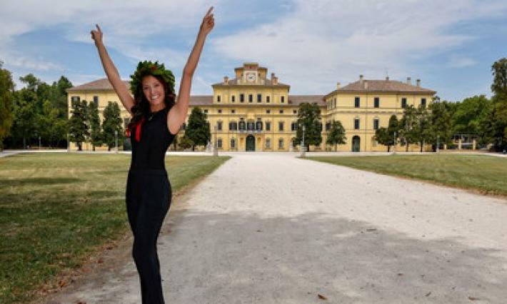 Dal Crazy Horse alla laurea