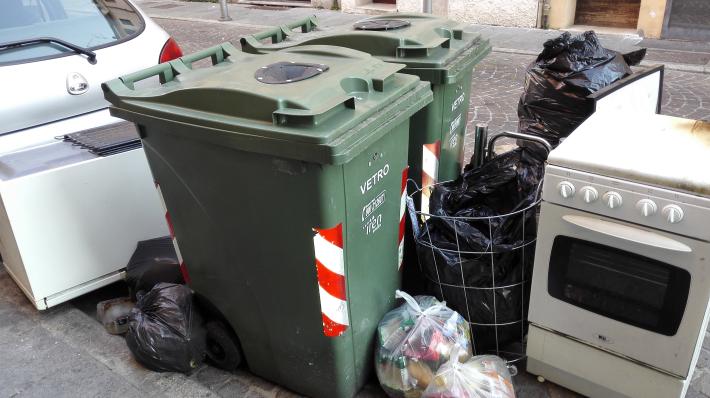 Borgo Guazzo, cronache dalla discarica.....