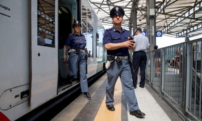 Avevano il divieto di dimorA a Parma, ma qui continuavano a vivere compiendo ancora reati: un 33enne e una 30enne in carcere 