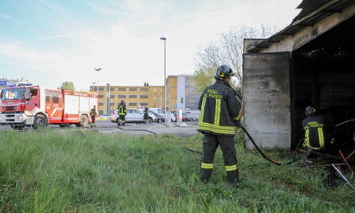 Incendio nel deposito di Davoli: &egrave; doloso
