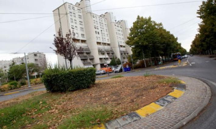 Ancora una donna presa di mira da sconosciuti