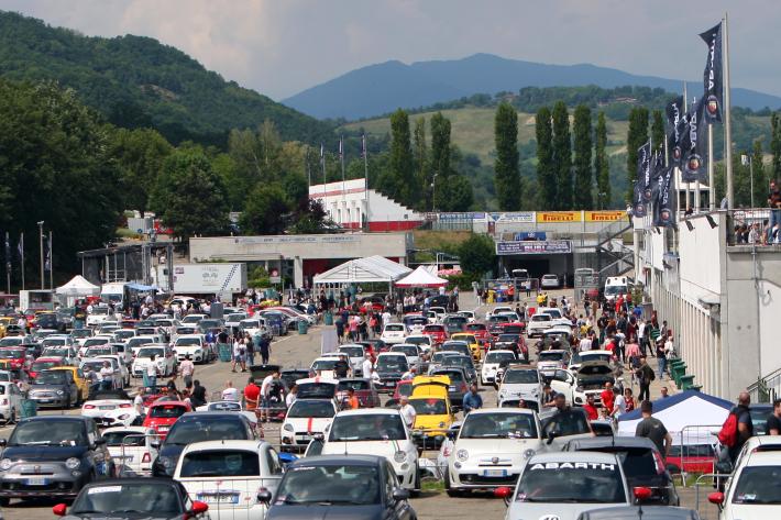 Abarth Day, a Varano oltre 5 mila fan dello Scorpione
