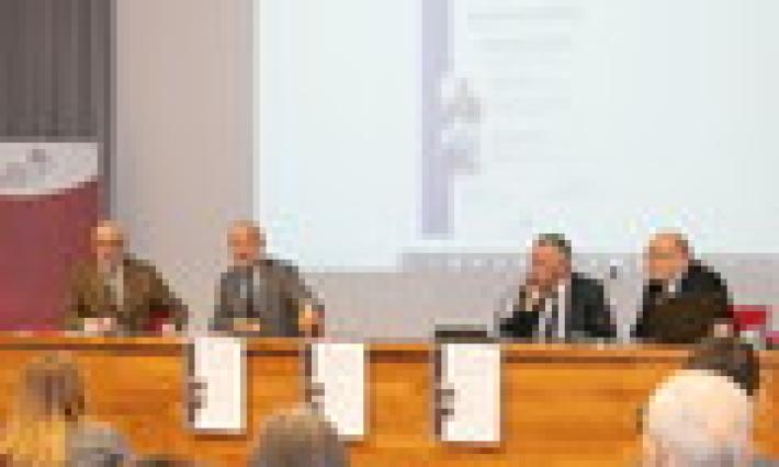 Medici e "Difendiamo i nostri figli": no alla cannabis