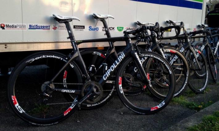 Bardiani, ritrovate le bici:  ladri traditi dalla targa