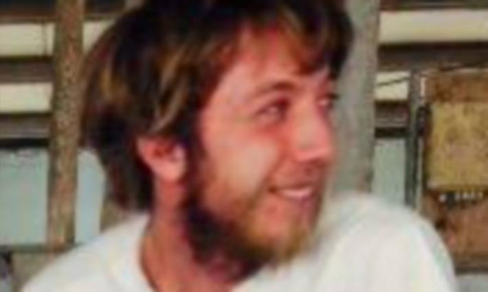 Travolto dalle rotoballe, si indaga